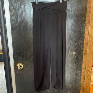 Black Wide Leg Pants with Flowing Silhouette